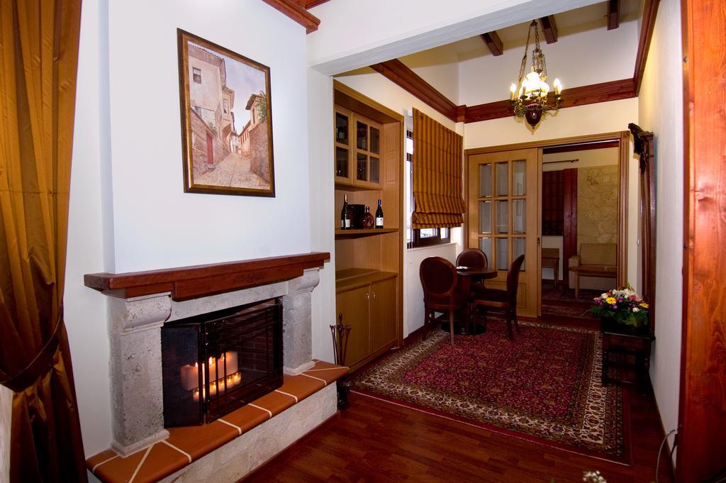 Hotel Aiges Melathron 4*